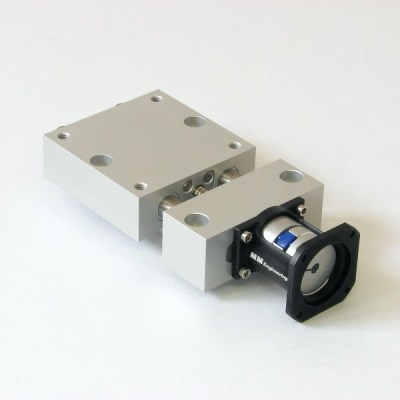 motorpositioniertisch-kurz-mpt3012-ak-b-600x600